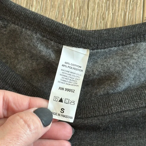 VICI Friday Called Graphic Sweatshirt - Picture 5 of 6